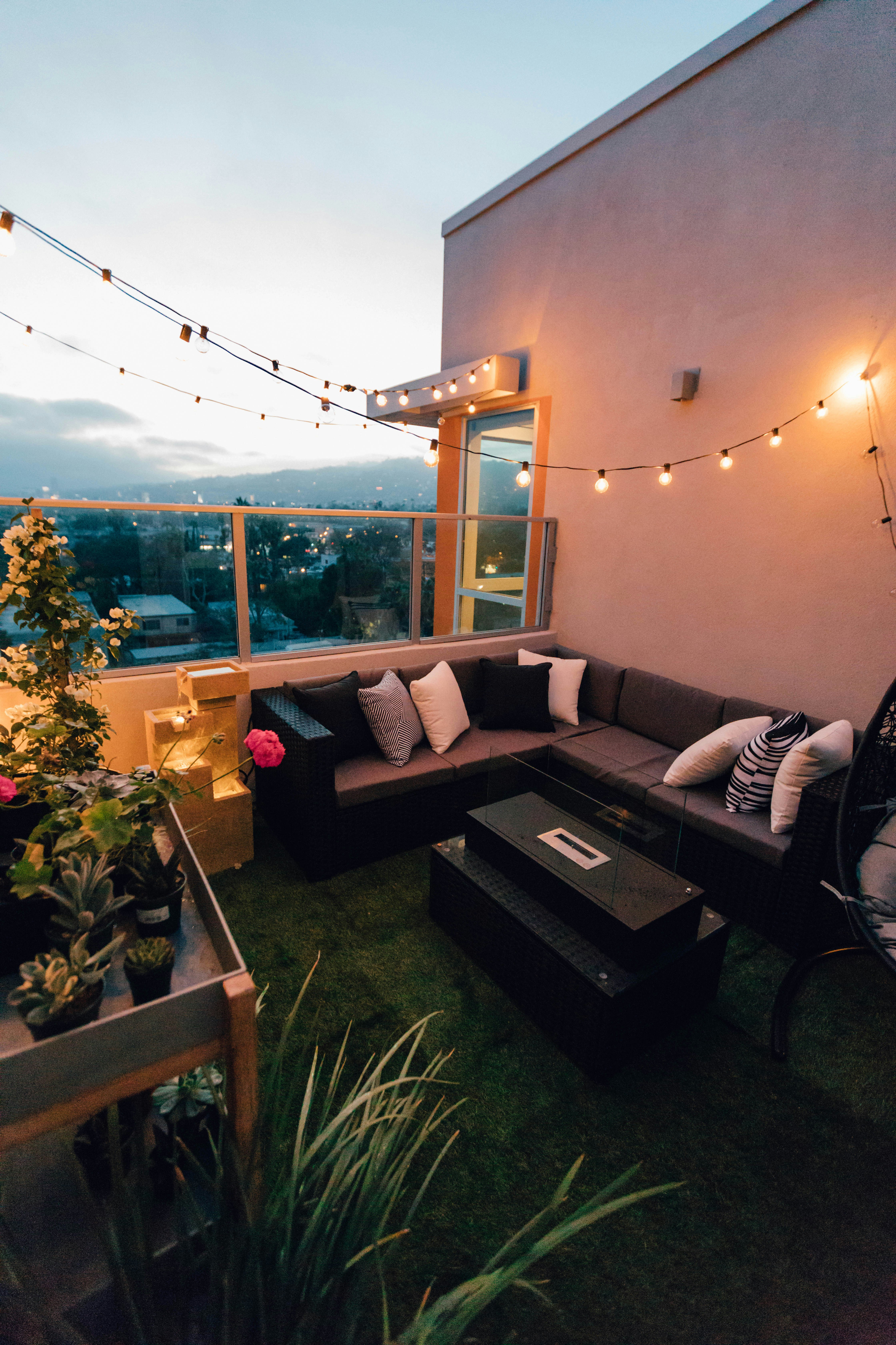 Balcony garden
